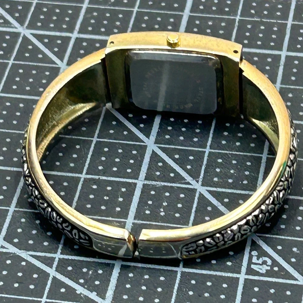 Cannes quartz watch